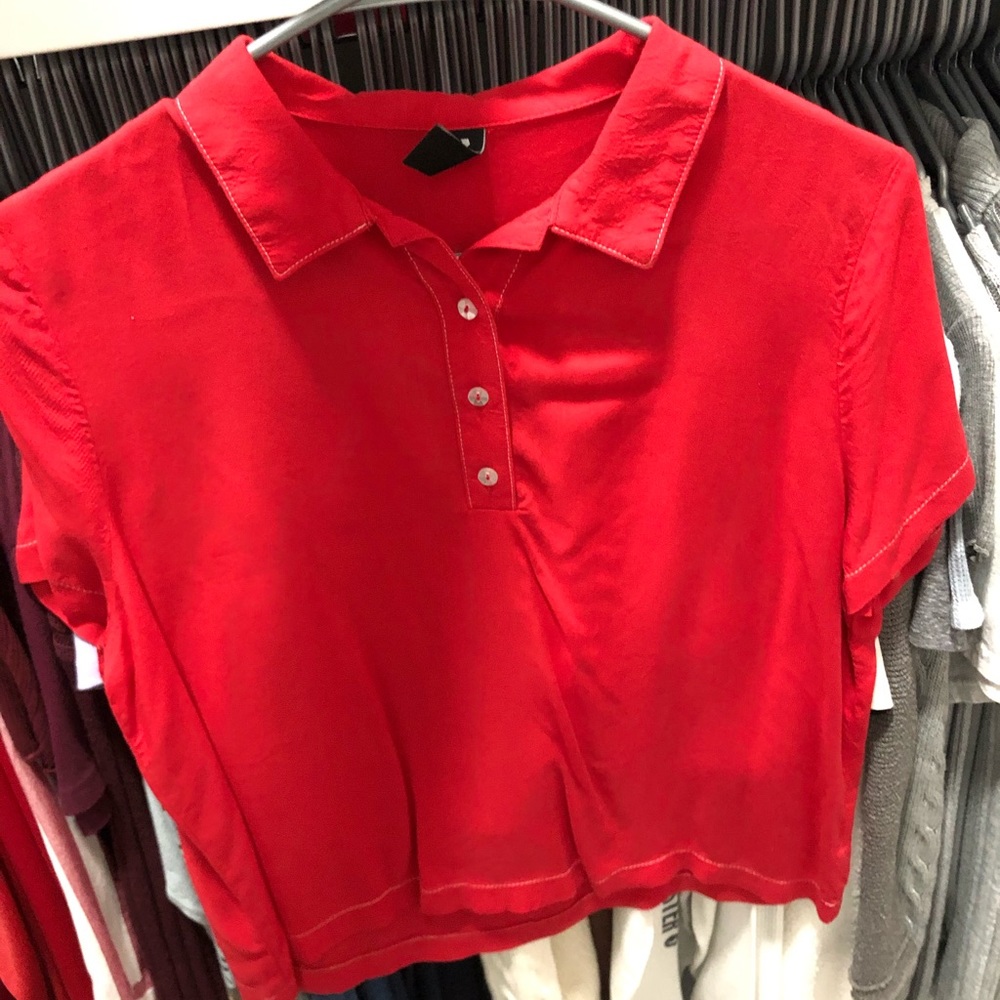 red polo